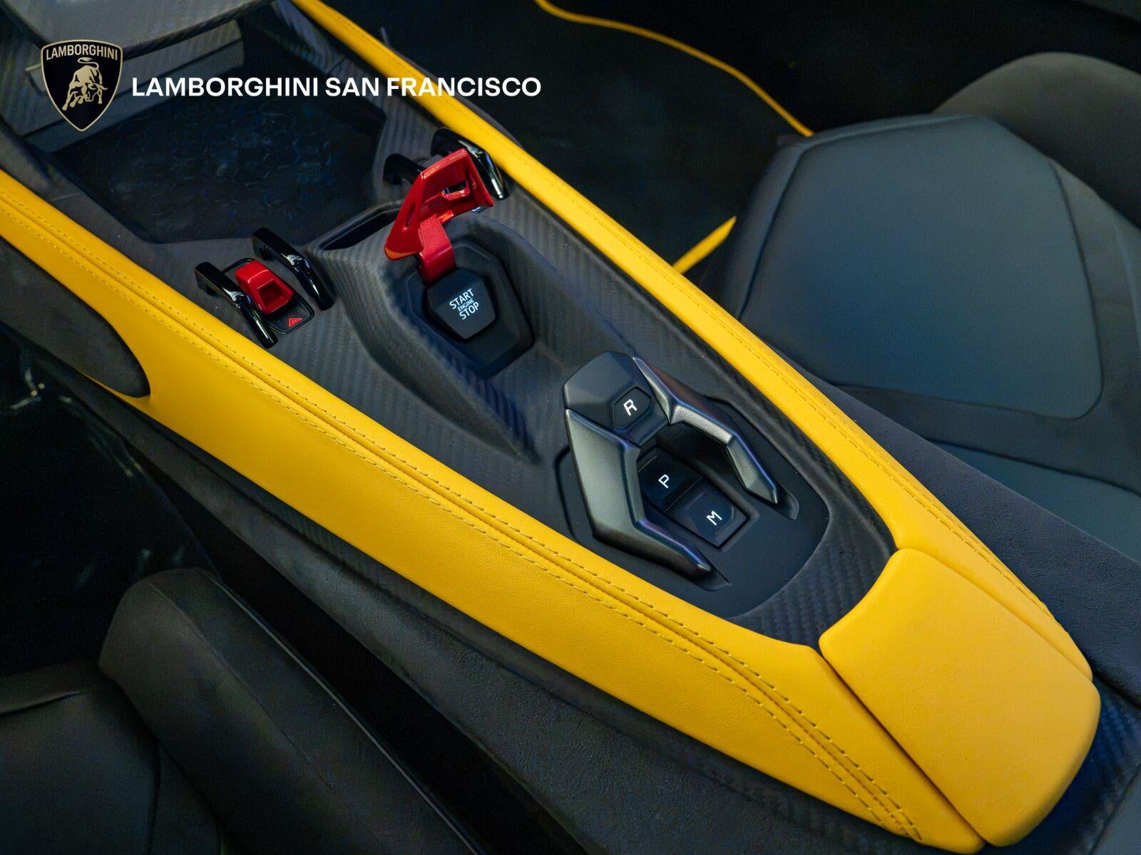 2026 Lamborghini Revuelto Coupe