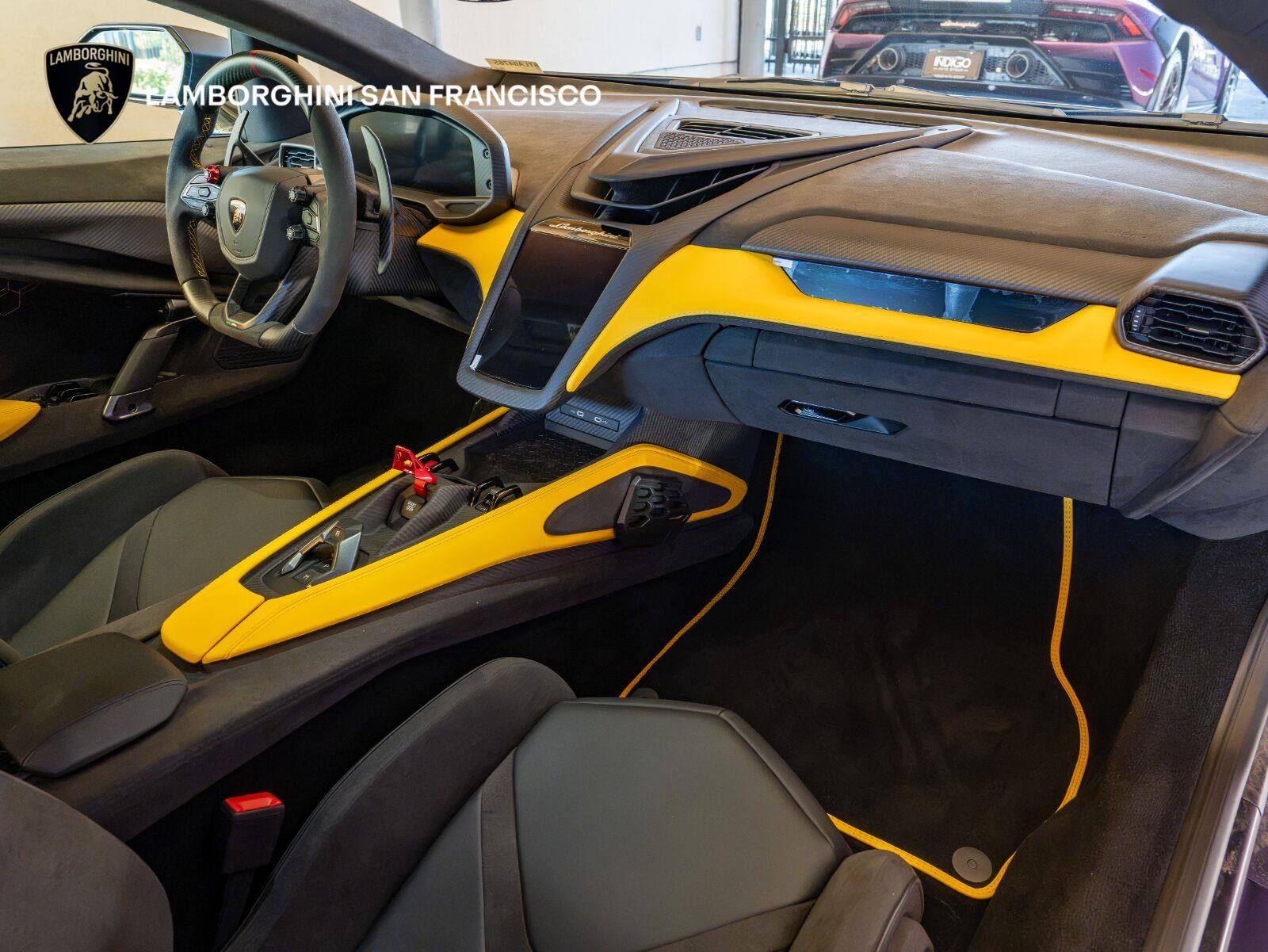 2026 Lamborghini Revuelto Coupe