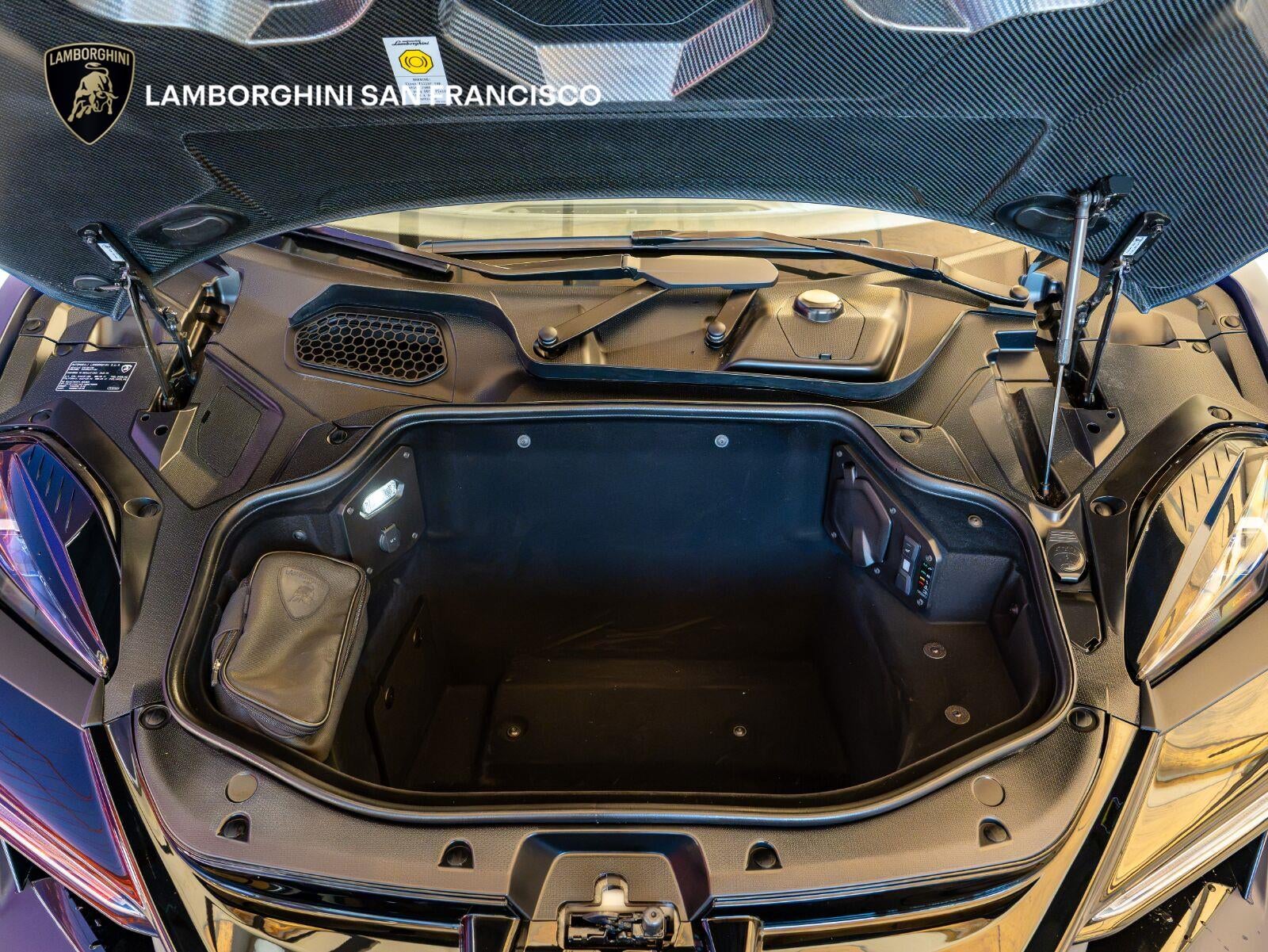 2026 Lamborghini Revuelto Coupe