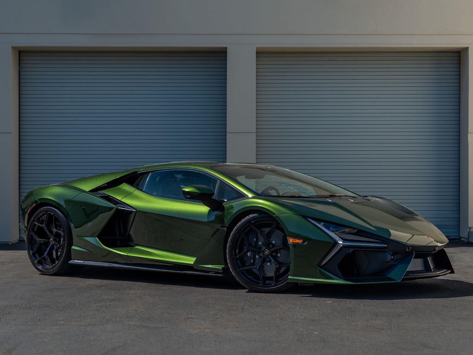 2026 Lamborghini Revuelto Coupe