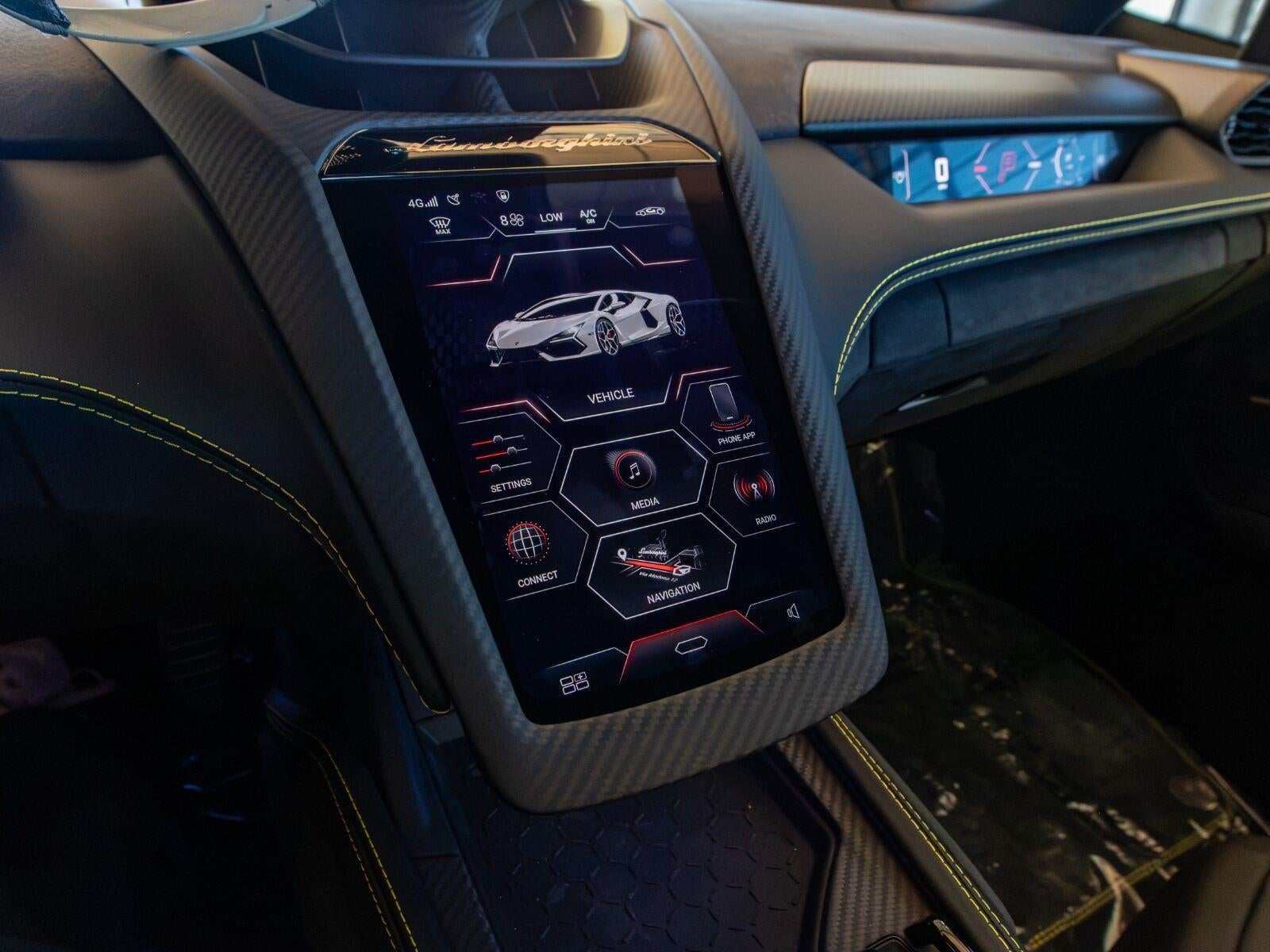 2026 Lamborghini Revuelto Coupe