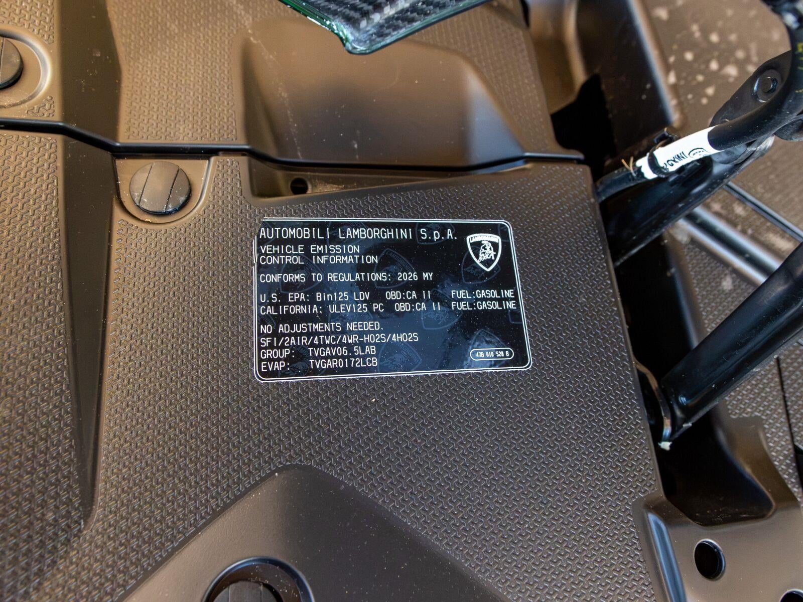 2026 Lamborghini Revuelto Coupe
