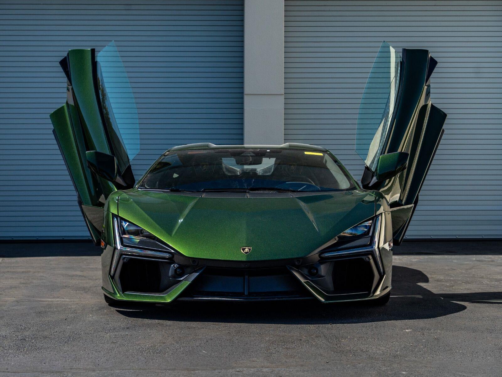 2026 Lamborghini Revuelto Coupe