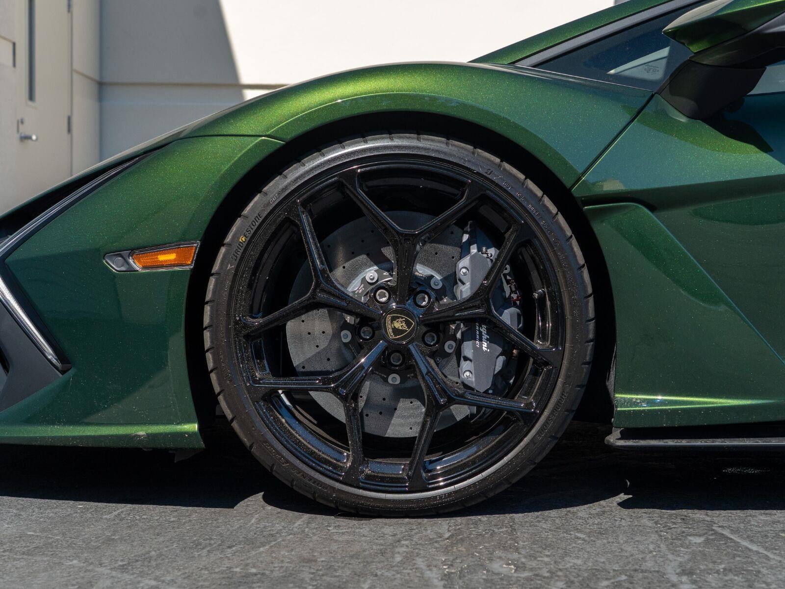 2026 Lamborghini Revuelto Coupe
