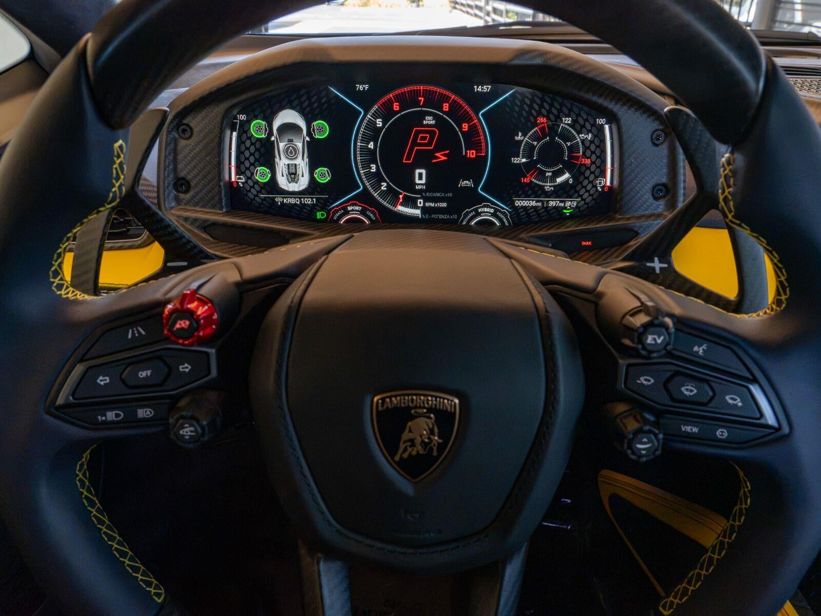 2026 Lamborghini Revuelto Coupe