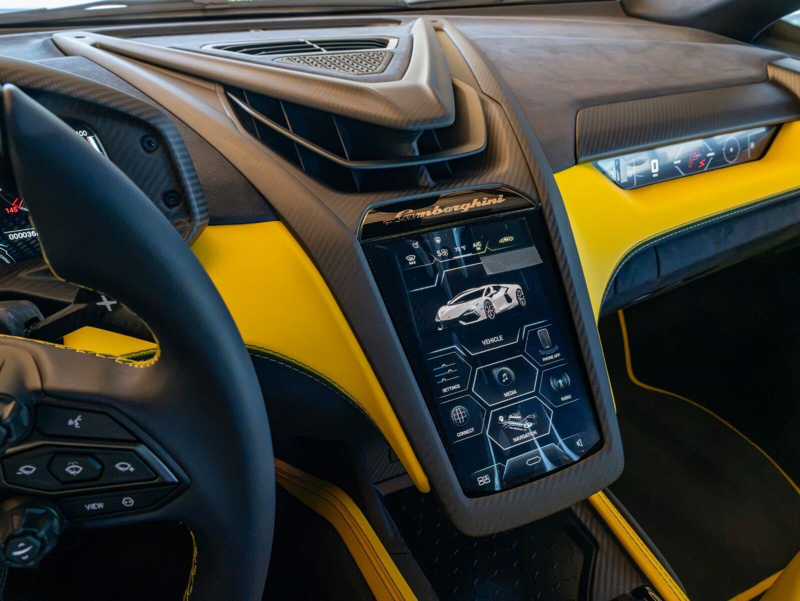 2026 Lamborghini Revuelto Coupe