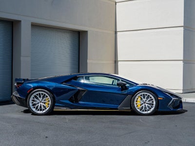 2026 Lamborghini Revuelto Coupe