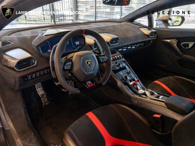 2018 Lamborghini Huracan Performante
