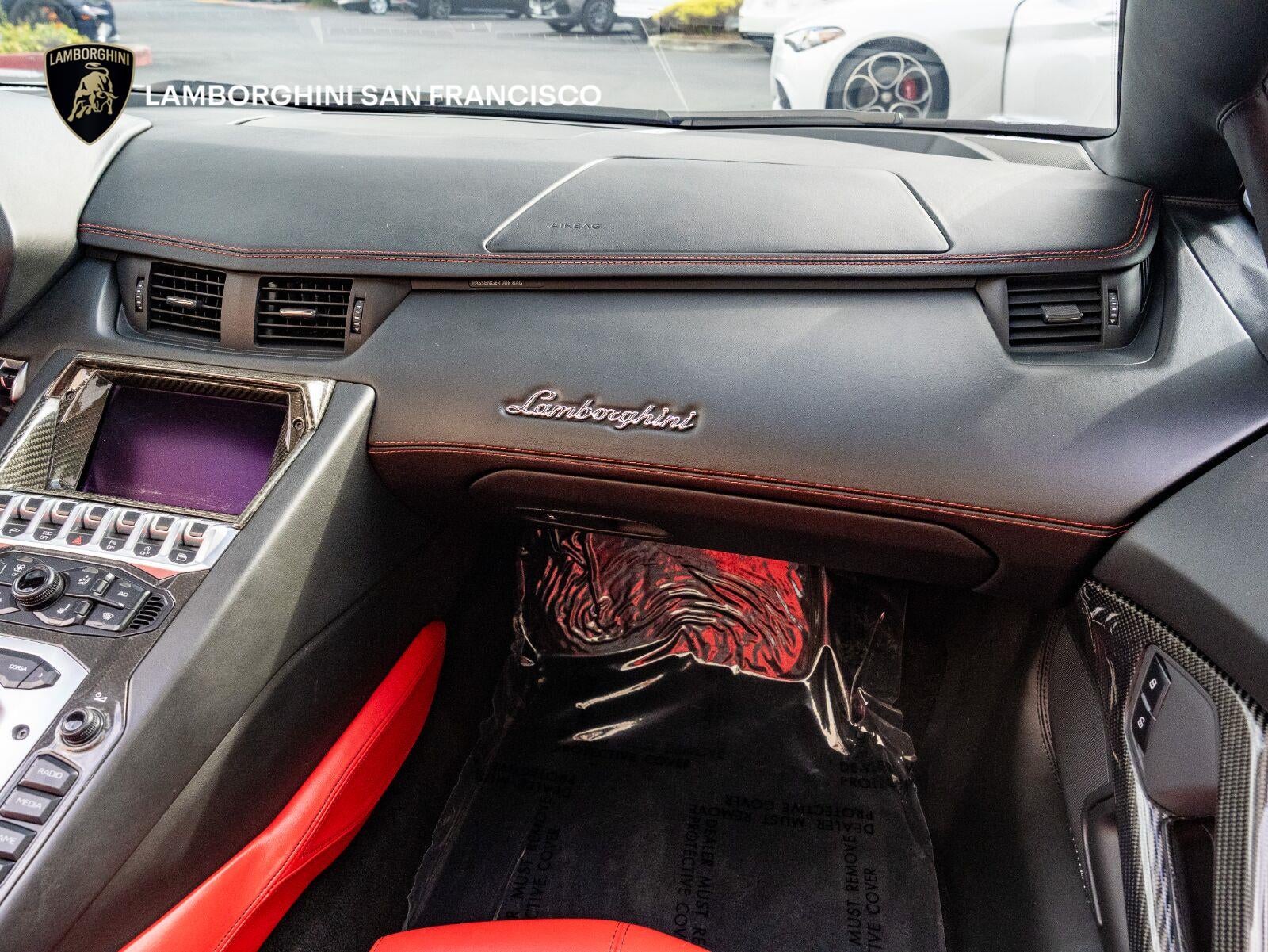 2016 Lamborghini Aventador LP 700-4 Roadster