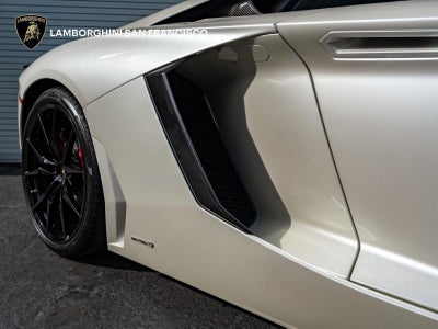 2016 Lamborghini Aventador LP 700-4 Roadster