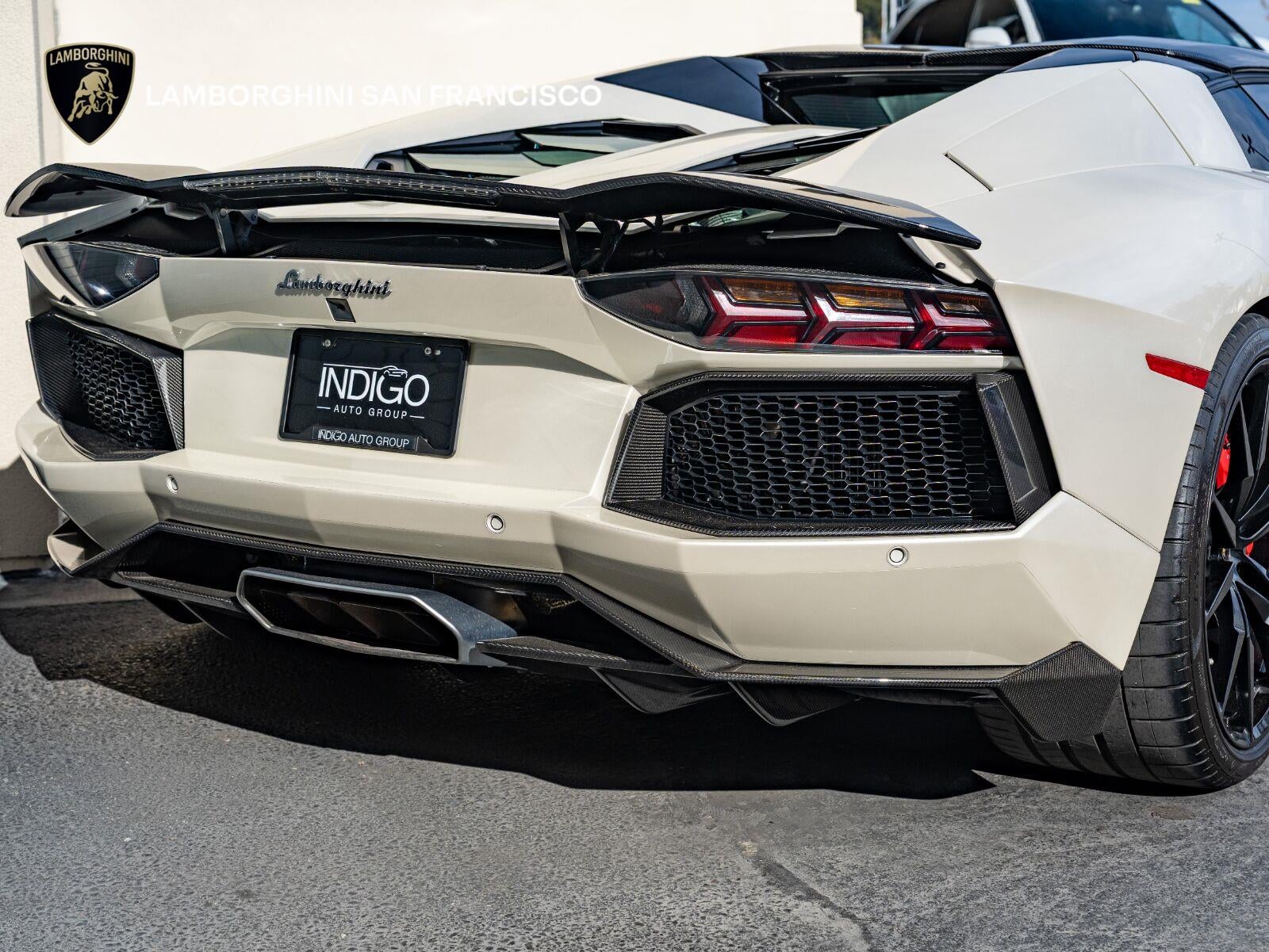 2016 Lamborghini Aventador LP 700-4 Roadster
