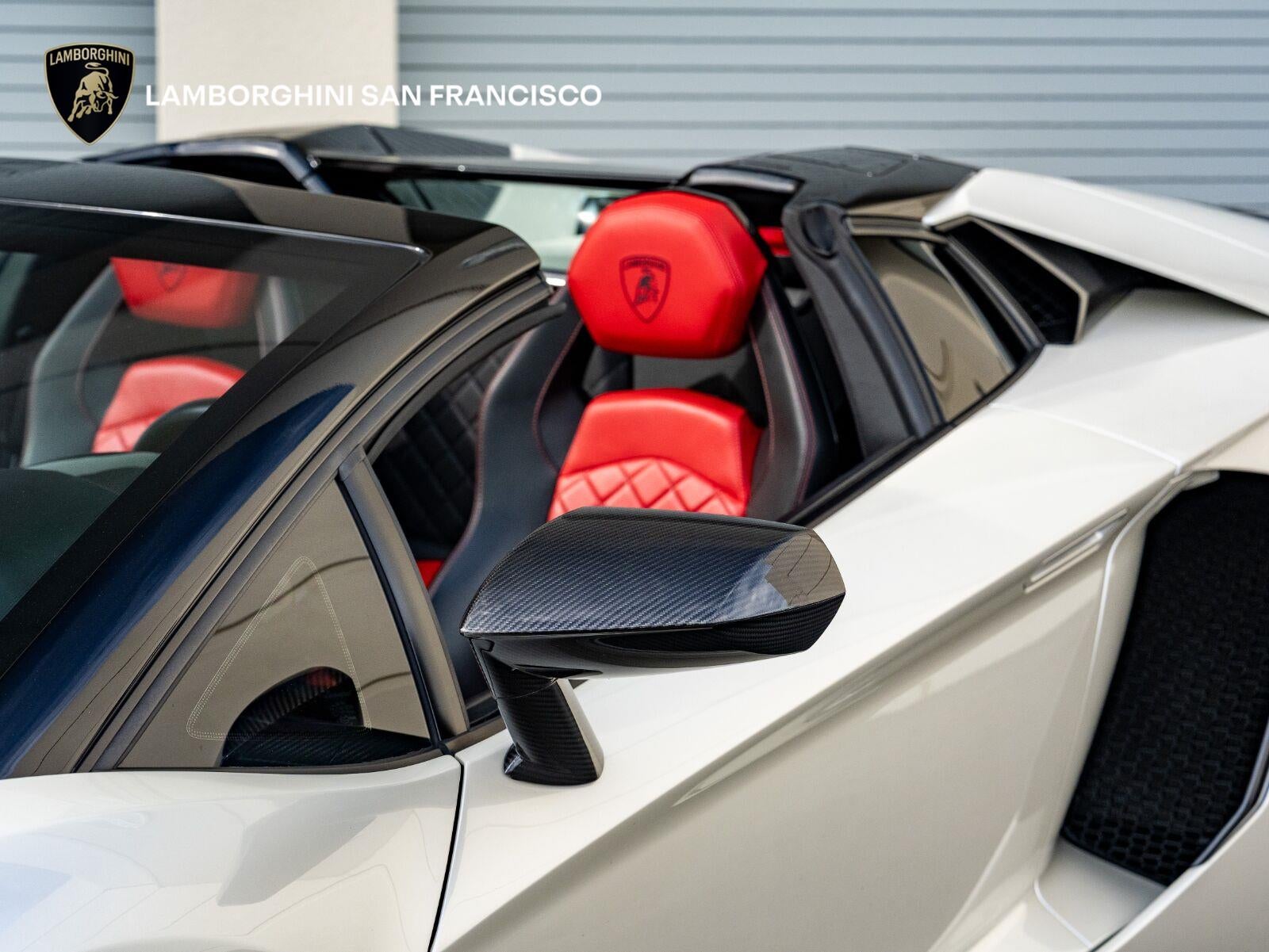2016 Lamborghini Aventador LP 700-4 Roadster