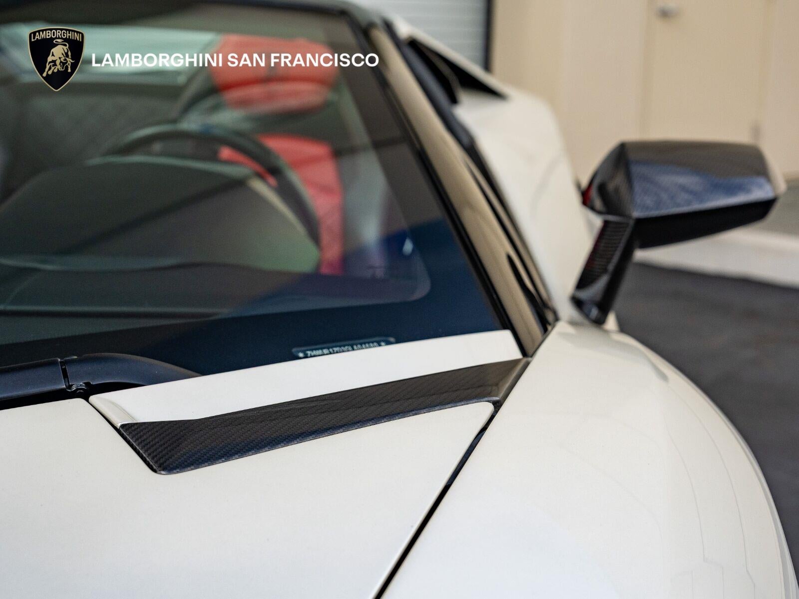 2016 Lamborghini Aventador LP 700-4 Roadster