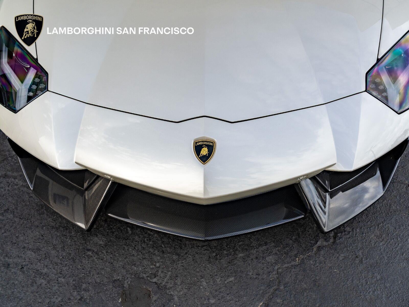 2016 Lamborghini Aventador LP 700-4 Roadster