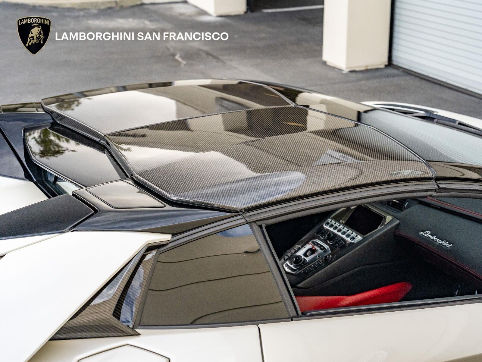 2016 Lamborghini Aventador LP 700-4 Roadster