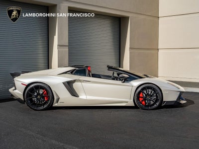 2016 Lamborghini Aventador LP 700-4 Roadster