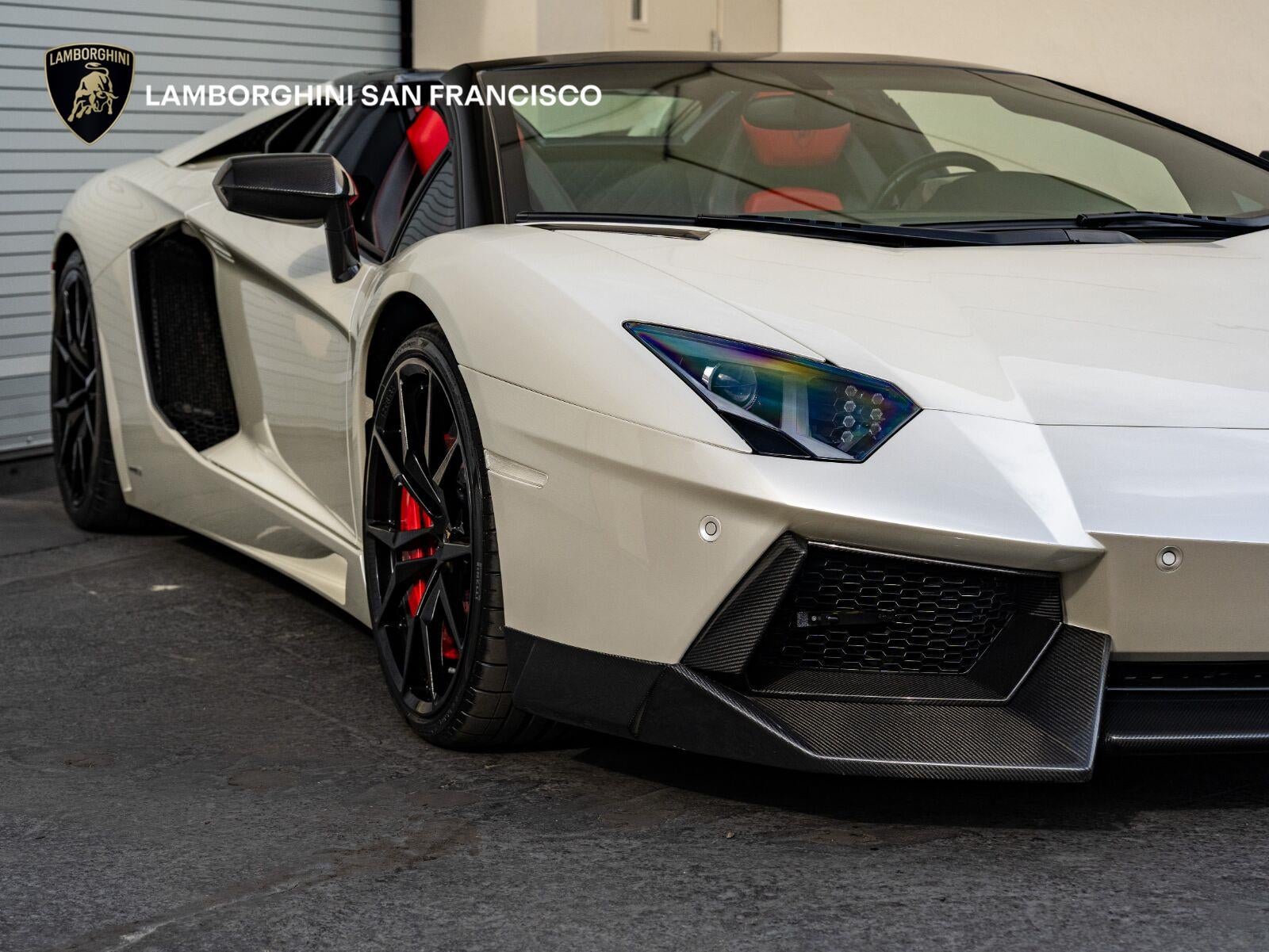 2016 Lamborghini Aventador LP 700-4 Roadster