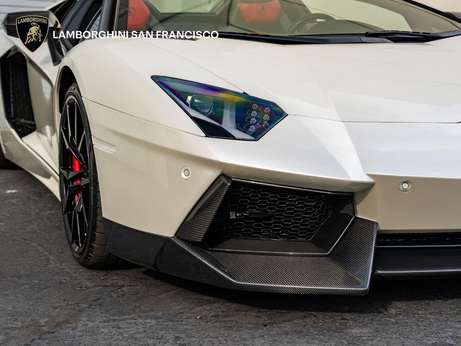 2016 Lamborghini Aventador LP 700-4 Roadster