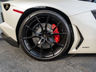 2016 Lamborghini Aventador LP 700-4 Roadster