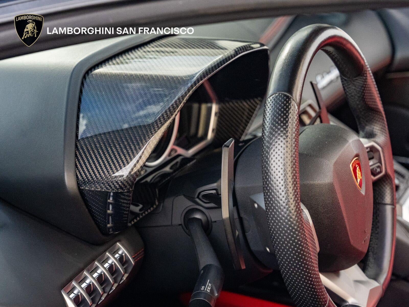 2016 Lamborghini Aventador LP 700-4 Roadster