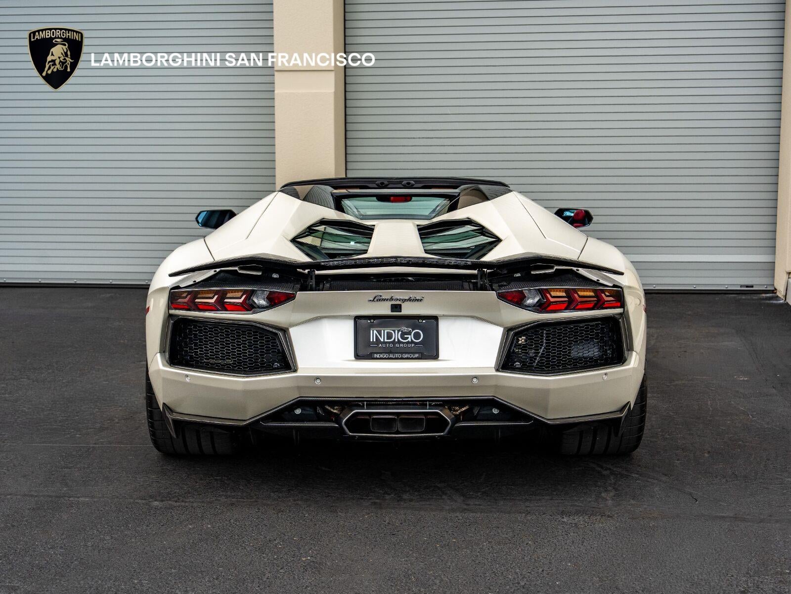 2016 Lamborghini Aventador LP 700-4 Roadster