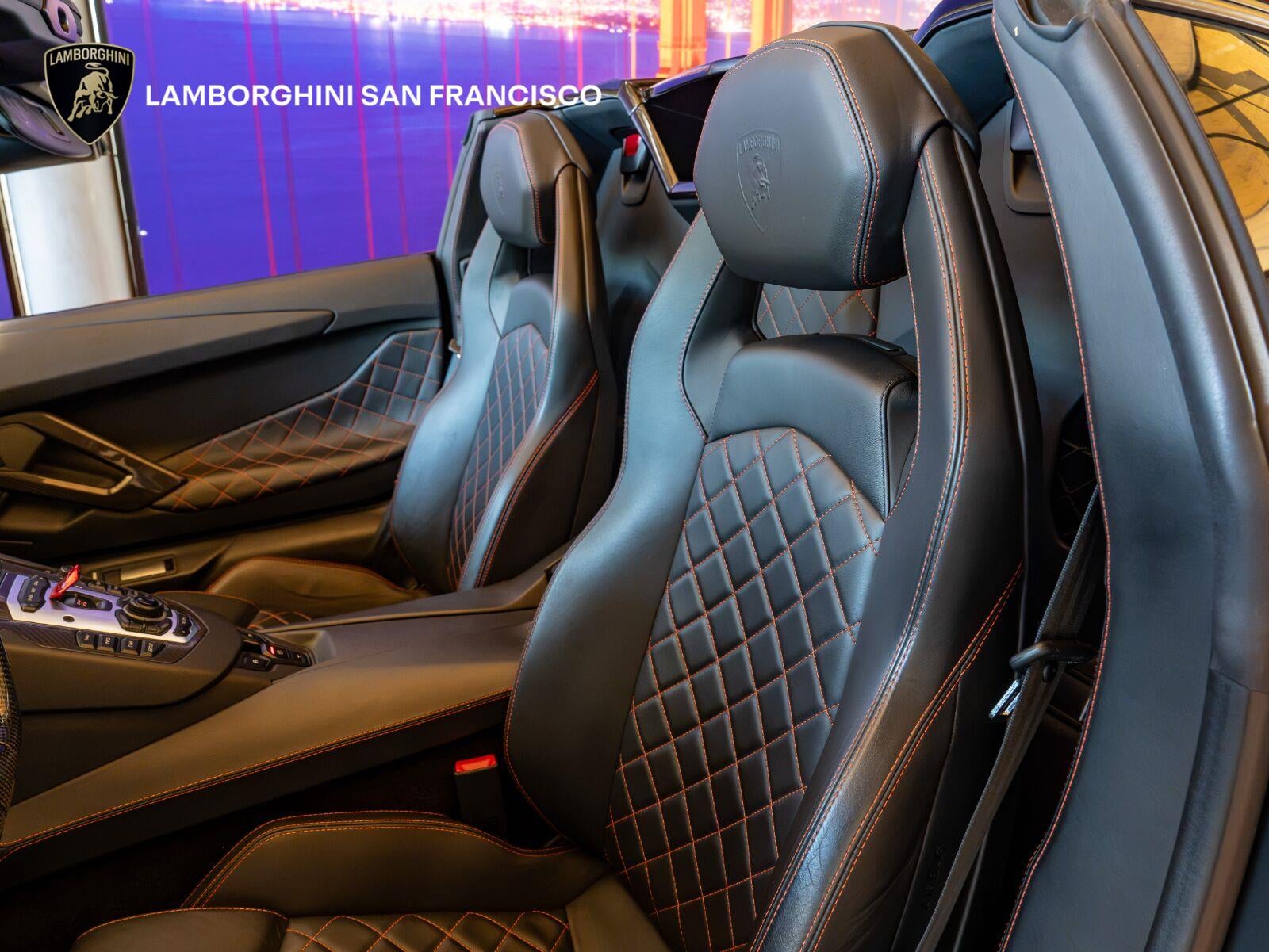 2016 Lamborghini Aventador LP 700-4 Roadster