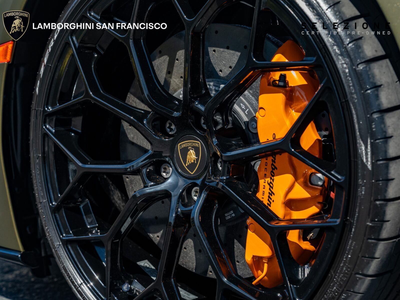 2023 Lamborghini Huracan EVO Spyder RWD