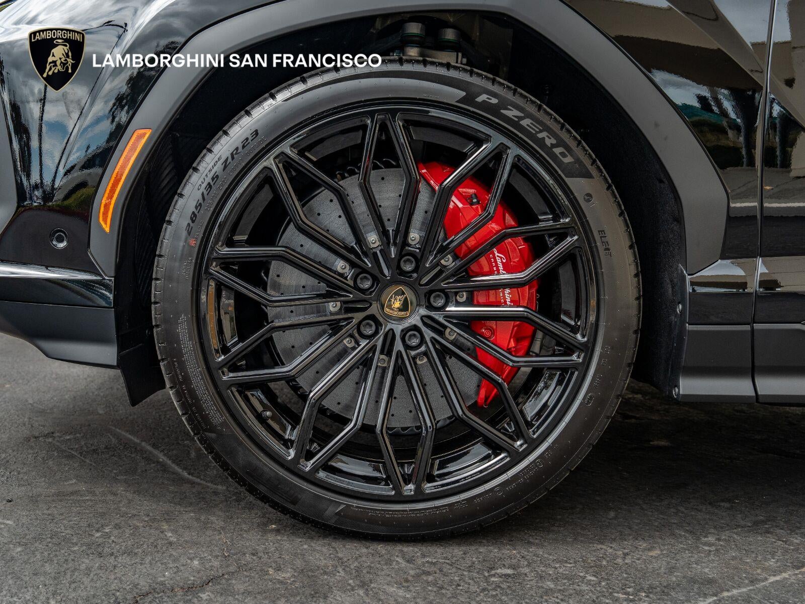 2026 Lamborghini Urus SE