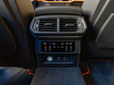 2025 Lamborghini Urus SE