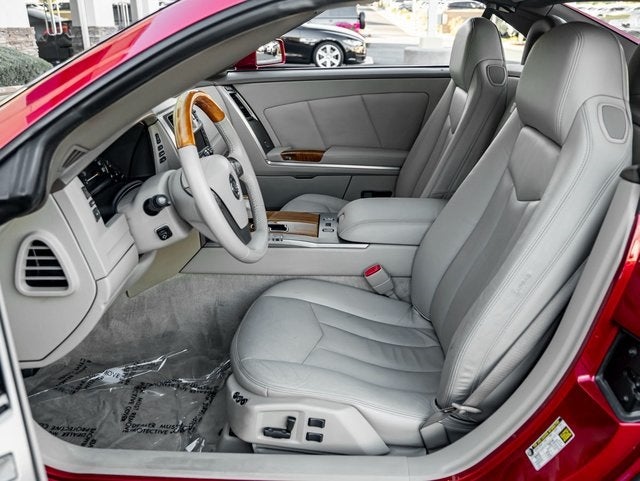 2005 Cadillac XLR Base