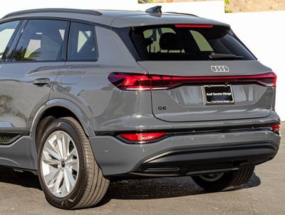 2025 Audi Q6 e-tron Premium Plus