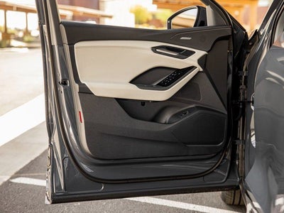 2025 Audi Q6 e-tron Premium Plus