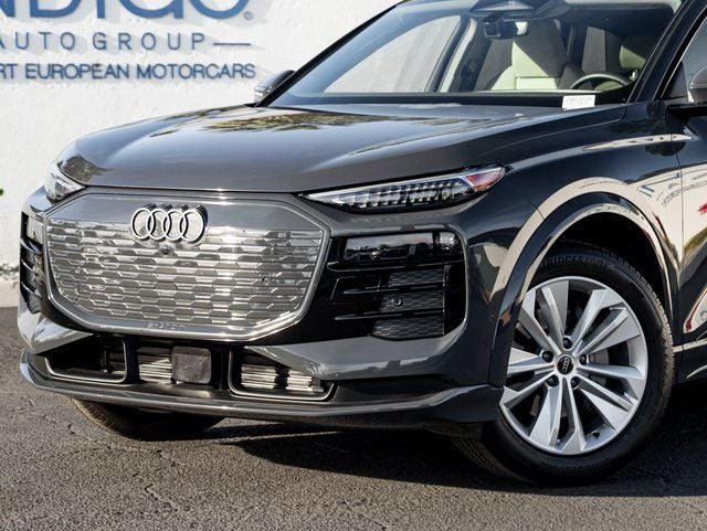 2025 Audi Q6 e-tron Premium Plus