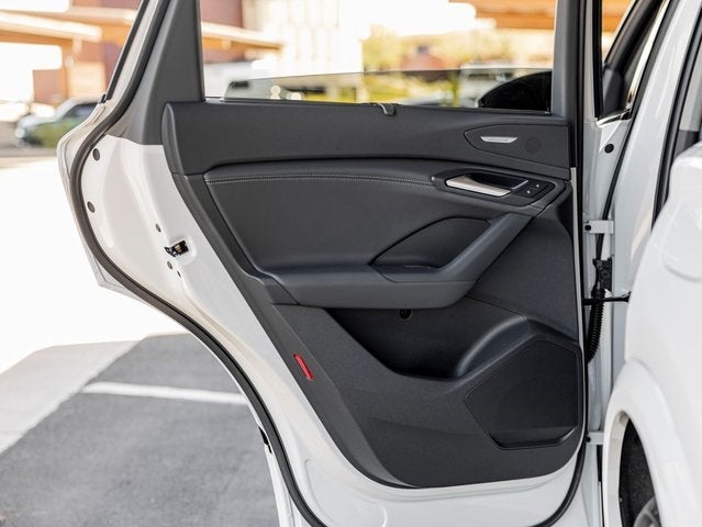 2025 Audi Q6 e-tron Premium Plus