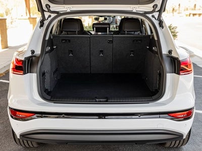 2025 Audi Q6 e-tron Premium Plus