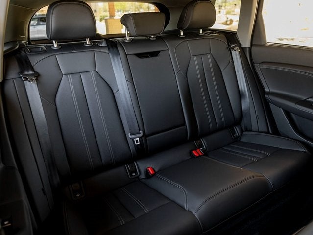 2025 Audi Q6 e-tron Premium Plus