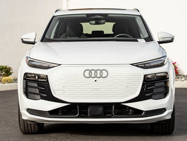 2025 Audi Q6 e-tron Premium Plus