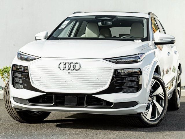 2025 Audi Q6 e-tron Premium Plus quattro