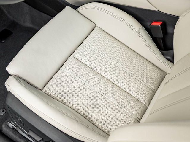 2025 Audi Q6 e-tron Premium Plus quattro