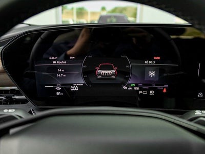 2025 Audi Q6 e-tron Premium Plus quattro