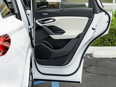 2025 Audi Q6 e-tron Premium Plus quattro