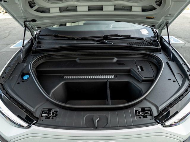 2025 Audi Q6 e-tron Premium Plus quattro