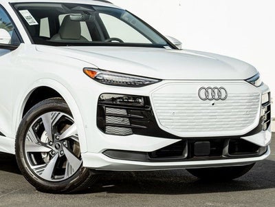 2025 Audi Q6 e-tron Premium Plus quattro