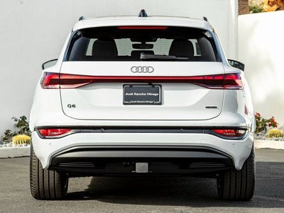 2025 Audi Q6 e-tron Premium Plus quattro