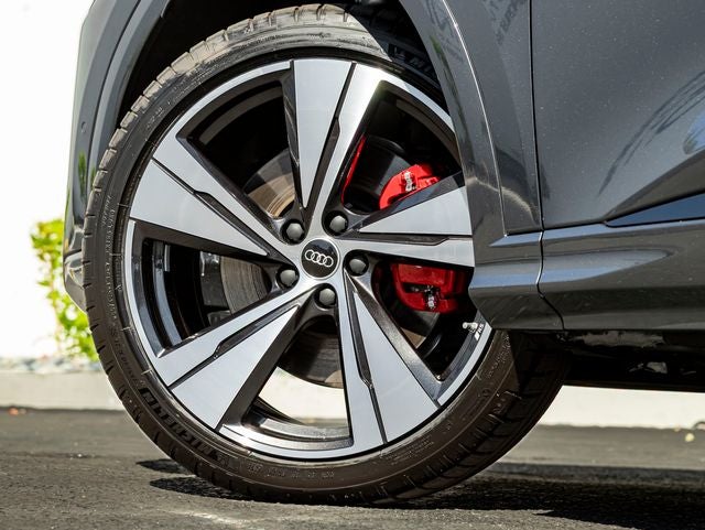 2025 Audi SQ5 3.0T Premium Plus quattro