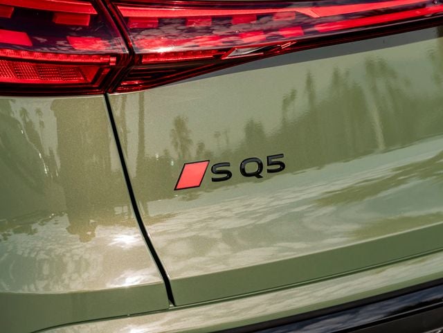 2026 Audi SQ5 Premium Plus quattro