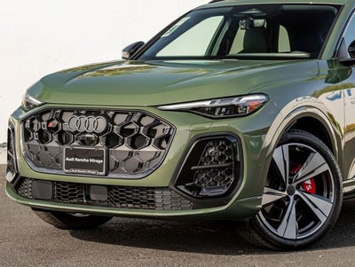 2026 Audi SQ5 Premium Plus quattro