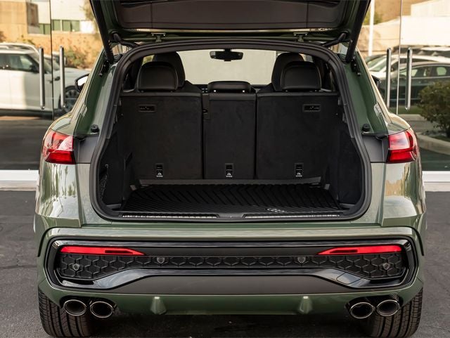 2026 Audi SQ5 Premium Plus quattro