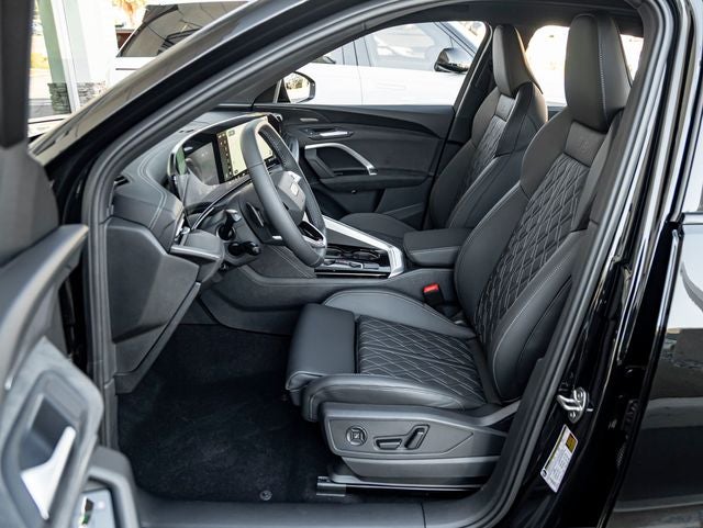 2026 Audi SQ5 Premium Plus quattro