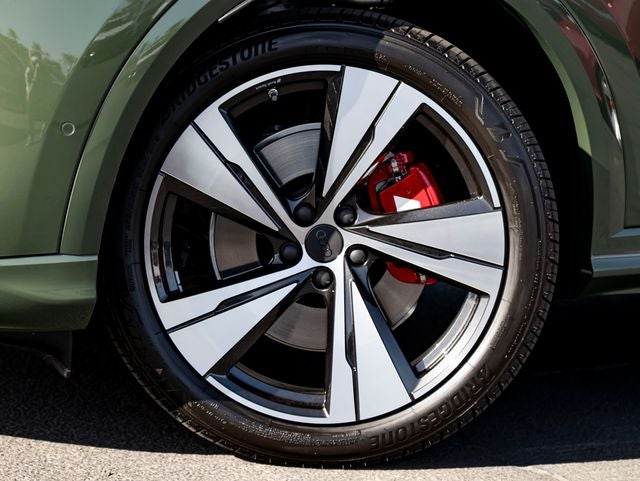 2026 Audi SQ5 Premium Plus quattro